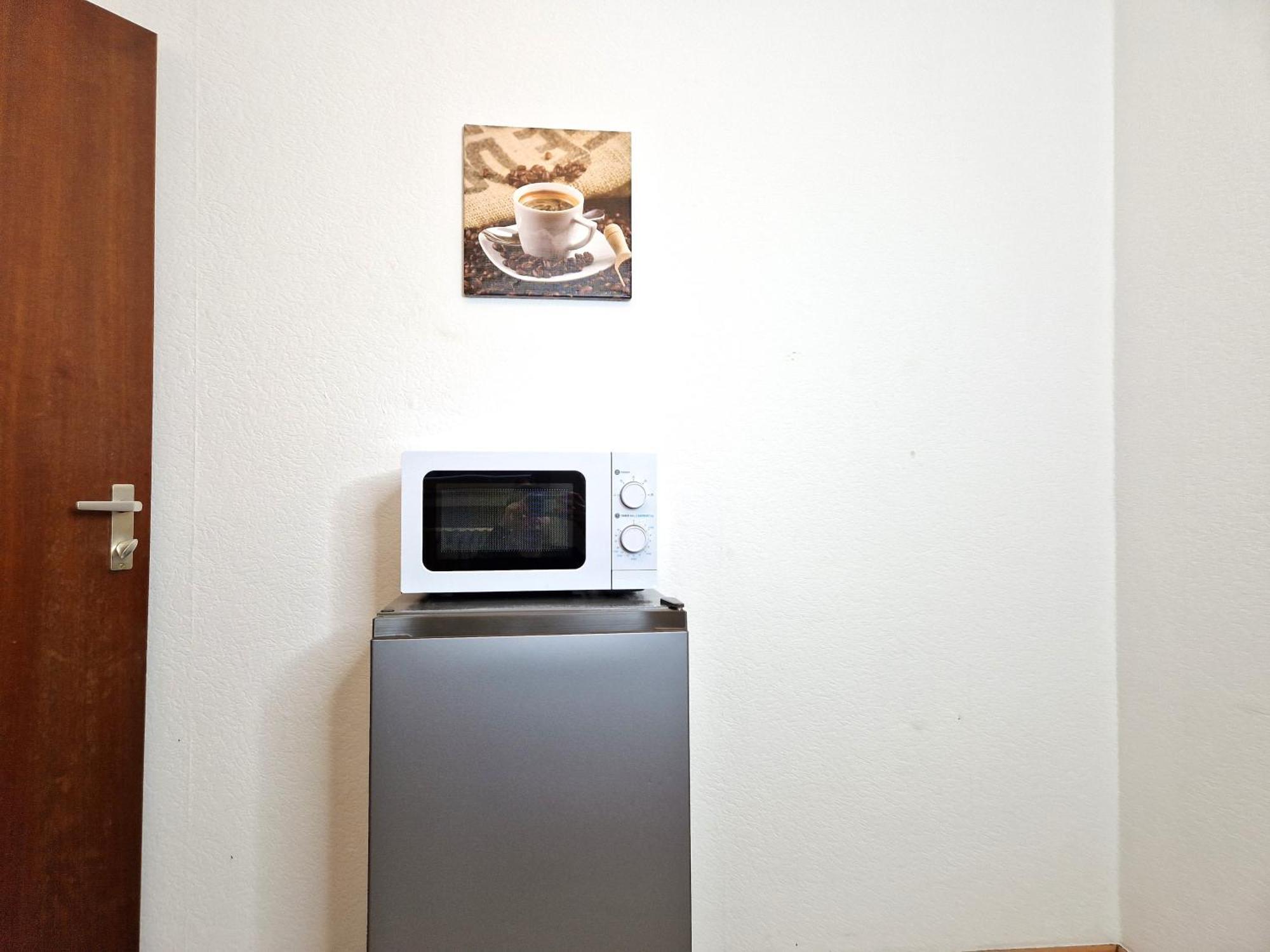 Meribu H1 Wohnung Fuer Monteure Und Arbeiter Gelsenkirchen Ngoại thất bức ảnh